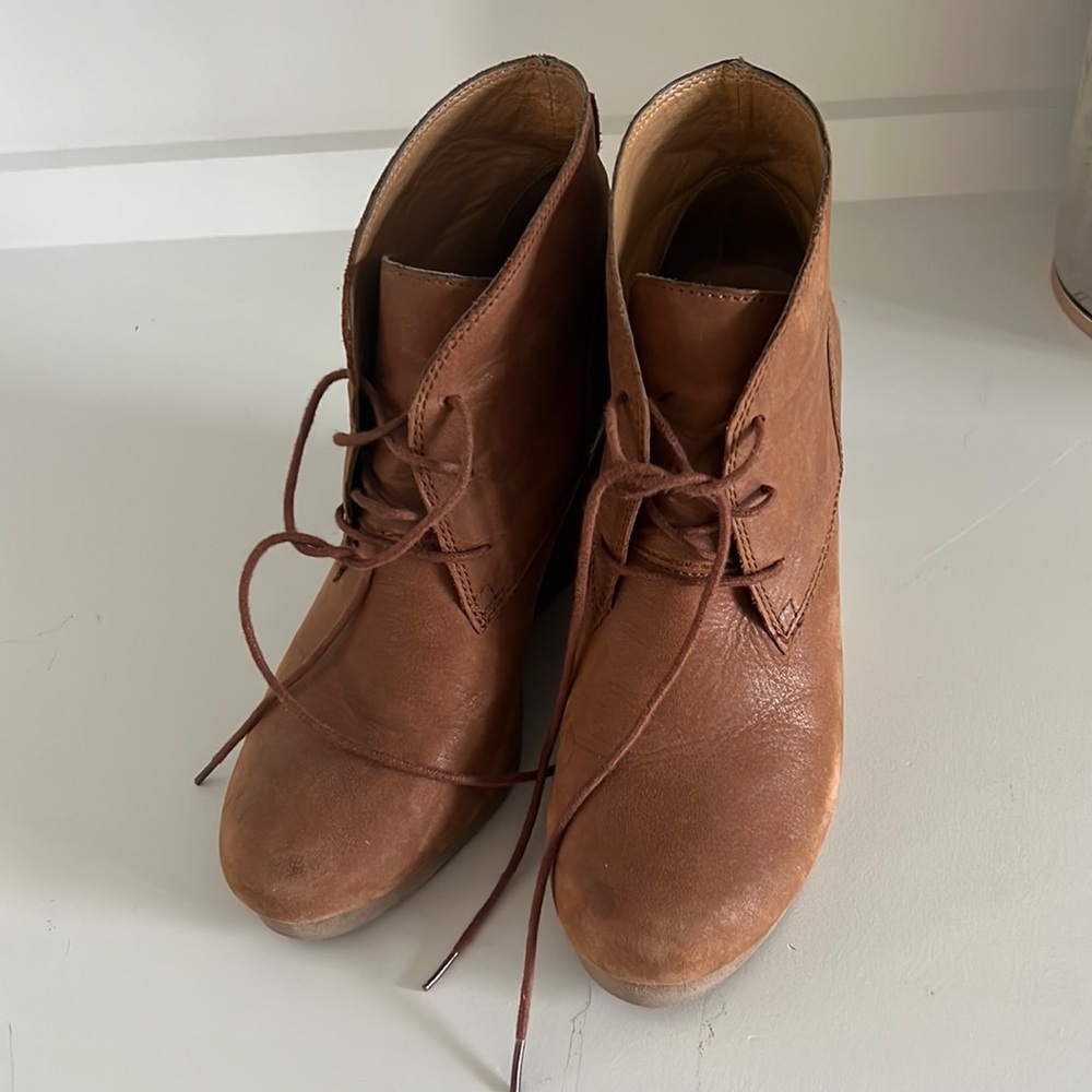 woman's  lucky brand brown wedge bootie